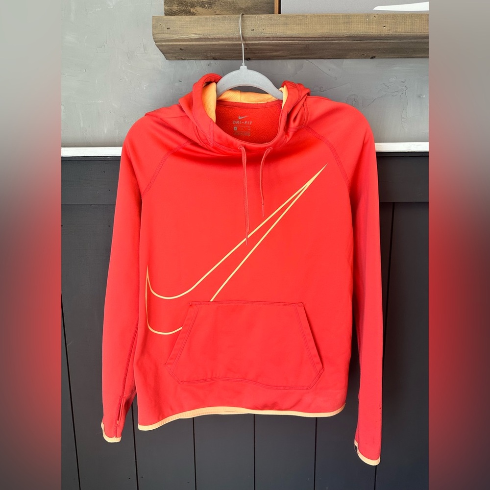 Nike Dri Fit Pullover Hoodie Womens Medium Ember Glow Swoosh‎ Training sz S